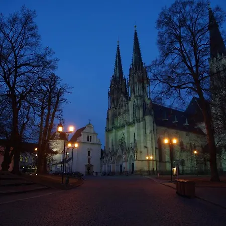 U Dómu Sv. Václava 2* Olomouc